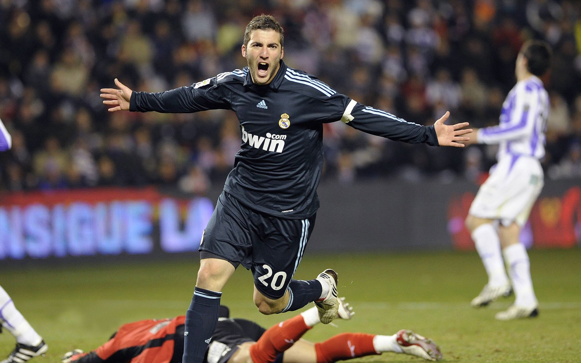 C罗敞开心扉：用世界杯来定义我不公平，曼联丢了精神根基，c罗国家队世界杯